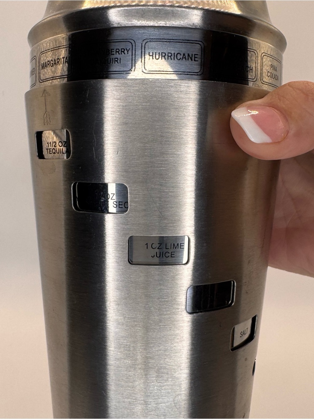 Stainless Steel Cocktail Shaker - Silver - Picture 5 of 6